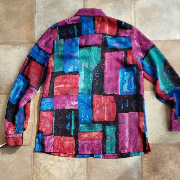 NWT c.l.o.t.h.e.s. BUTTON DOWN SHEER TOP - Picture 3 of 8